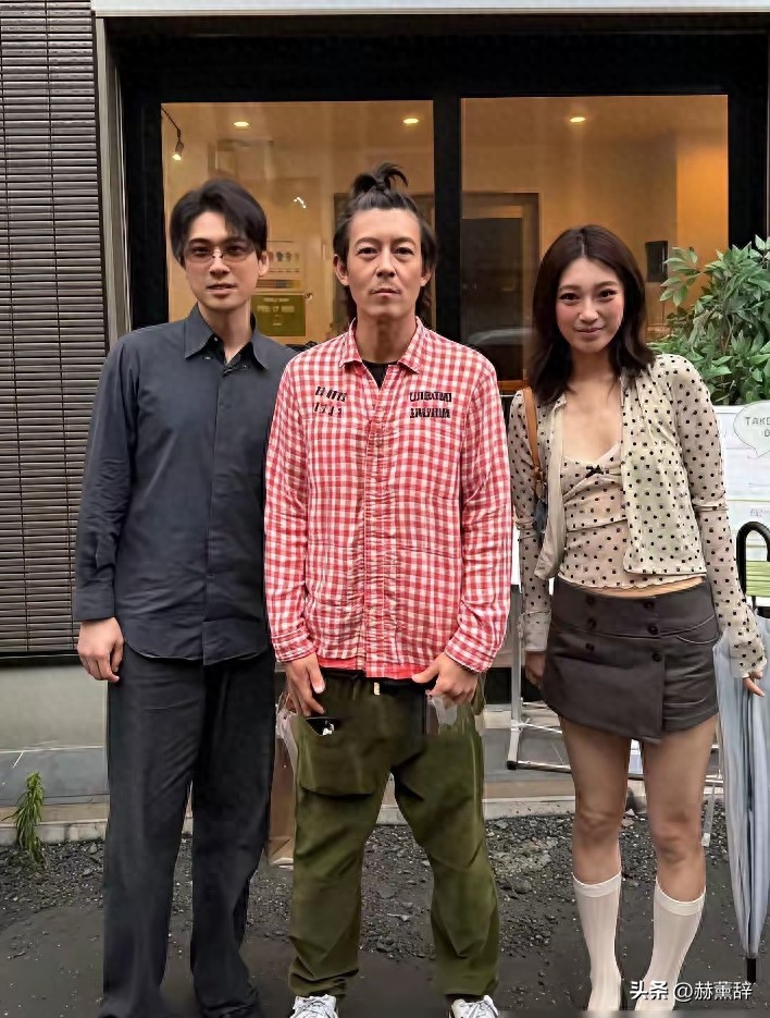 ePXMGgGrx5s79p55.jpg