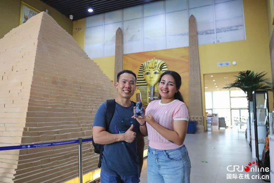 vwwW5DHiIk1iyJ5k.jpg