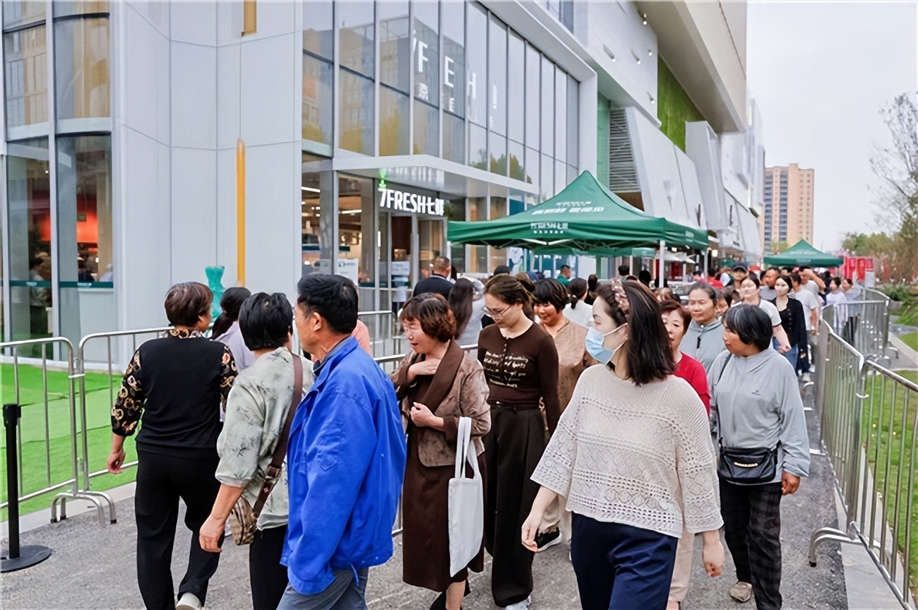 dTRf3P2Th5tTNPEE.jpg