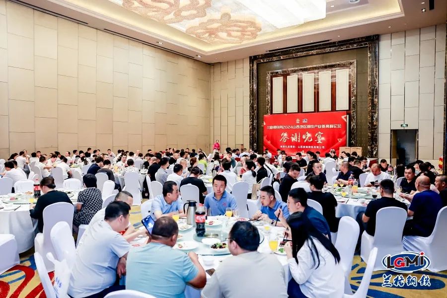 xxQ8P8Mxzh33c8pX.jpg